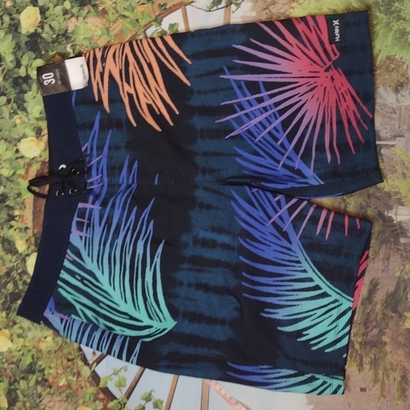 Hurley board shorts size 30 - Picture 1 of 6